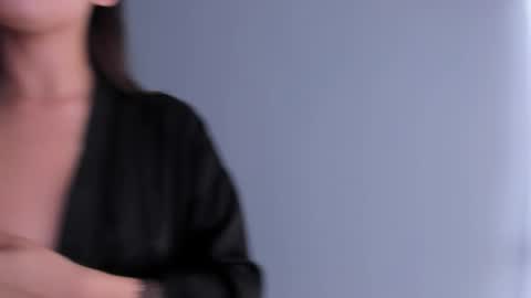 Jade online show from October 2025 07:44:02 PM