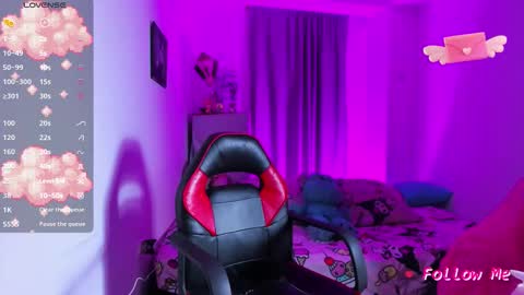 Snapshot of jadebenett chatting on March 2026 05:18:01 AM Jade Benett online show from March 2026 05:18:01 AM