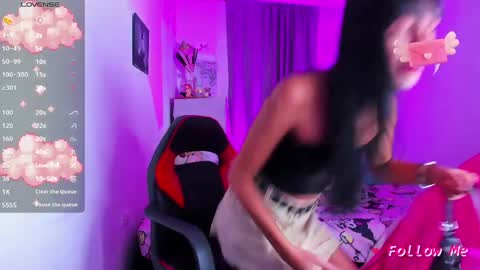 Snapshot of jadebenett chatting on April 2026 01:58:02 AM Jade Benett online show from April 2026 01:58:02 AM