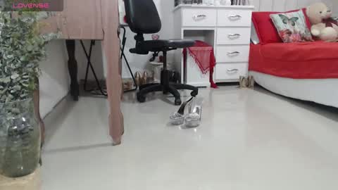 Snapshot of jadeee_11 chatting on March 2026 06:19:02 AM Jade online show from March 2026 06:19:02 AM