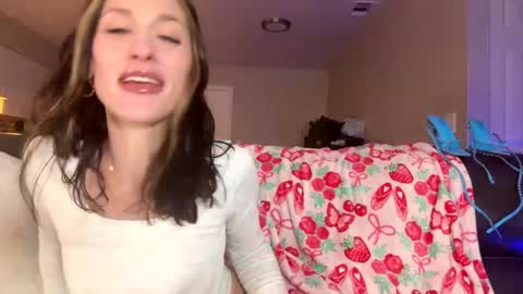Snapshot of jadeee__ivy chatting on April 2026 12:47:02 PM sexyeyes neverlie online show from April 2026 12:47:02 PM