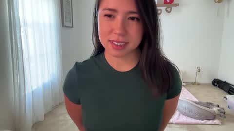 Jade Love online show from February 2026 09:32:01 PM