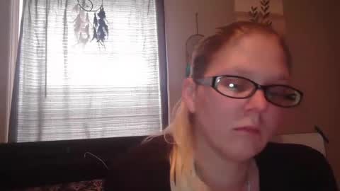 Snapshot of jadeluv chatting on February 2025 06:41:01 PM JadeLuv online show from February 2025 06:41:01 PM