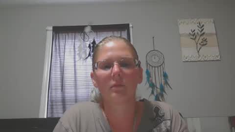 Snapshot of jadeluv chatting on September 2025 04:29:02 PM JadeLuv online show from September 2025 04:29:02 PM