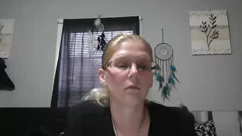 JadeLuv online show from January 2026 10:12:02 PM