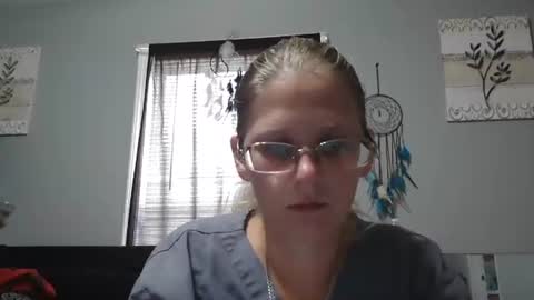 Snapshot of jadeluv chatting on July 2026 04:43:02 PM JadeLuv online show from July 2026 04:43:02 PM