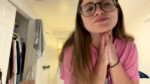 Snapshot of jademonroe0522 chatting on October 2025 10:22:02 AM jademonroe0522 online show from October 2025 10:22:02 AM