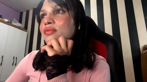 Mia online show from January 2026 08:45:02 PM