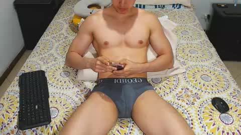 jahshot4 online show from October 2025 08:25:01 PM