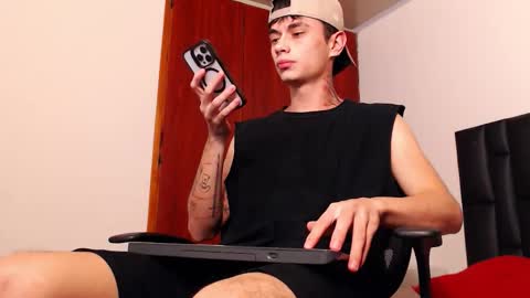 Snapshot of jaico_santos chatting on October 2025 11:05:01 PM jaico_santos online show from October 2025 11:05:01 PM