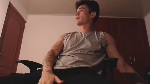 jaico_santos online show from November 2025 10:55:02 PM