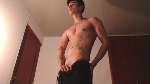 jaico_santos online show from November 2025 10:56:01 PM