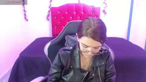 Snapshot of jaide412638 chatting on May 2026 09:00:01 PM jaide412638 online show from May 2026 09:00:01 PM