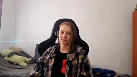 jaimeeosendorf online show from April 2026 06:03:01 AM