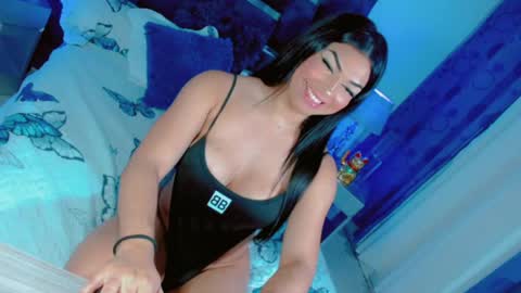 Snapshot of jairodaniel1883 chatting on May 2026 12:17:02 AM KAMILA D LOS ANGELES online show from May 2026 12:17:02 AM