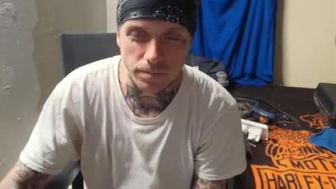 Snapshot of jake265897 chatting on January 2026 03:20:02 AM showingitoff online show from January 2026 03:20:02 AM