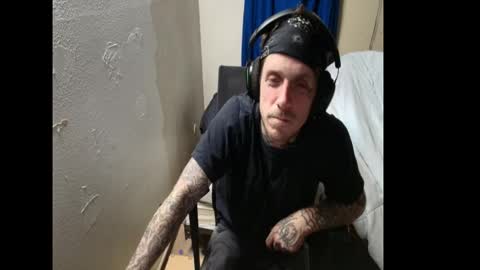 Snapshot of jake265897 chatting on January 2026 07:57:02 AM showingitoff online show from January 2026 07:57:02 AM