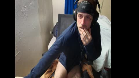 Snapshot of jake265897 chatting on January 2026 06:51:02 AM showingitoff online show from January 2026 06:51:02 AM