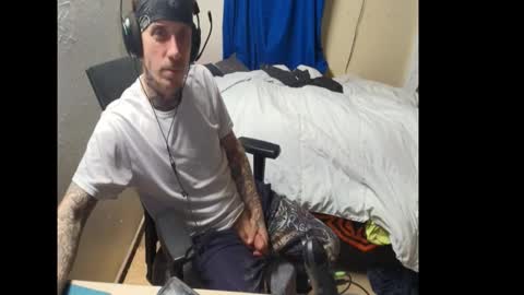 Snapshot of jake265897 chatting on January 2026 05:46:02 AM showingitoff online show from January 2026 05:46:02 AM