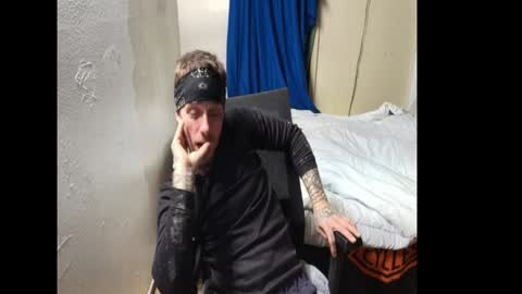 Snapshot of jake265897 chatting on January 2026 06:06:02 AM showingitoff online show from January 2026 06:06:02 AM