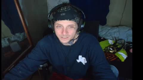 Snapshot of jake265897 chatting on February 2026 04:32:01 AM showingitoff online show from February 2026 04:32:01 AM