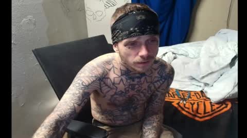 Snapshot of jake265897 chatting on February 2026 07:04:01 AM showingitoff online show from February 2026 07:04:01 AM