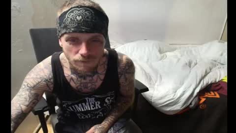 Snapshot of jake265897 chatting on February 2026 04:43:02 AM showingitoff online show from February 2026 04:43:02 AM