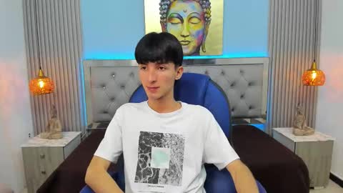 Snapshot of jake_evanss_ chatting on September 2025 08:20:02 PM JAKE online show from September 2025 08:20:02 PM