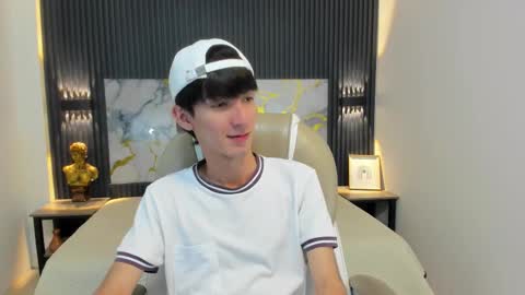 Snapshot of jake_evanss_ chatting on October 2025 09:05:02 PM JAKE online show from October 2025 09:05:02 PM