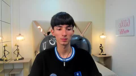 Snapshot of jake_evanss_ chatting on December 2025 07:54:02 PM JAKE online show from December 2025 07:54:02 PM