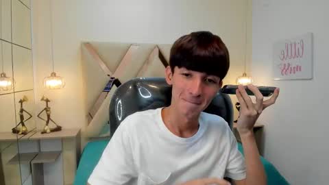 Snapshot of jake_evanss_ chatting on January 2026 03:44:02 AM JAKE online show from January 2026 03:44:02 AM