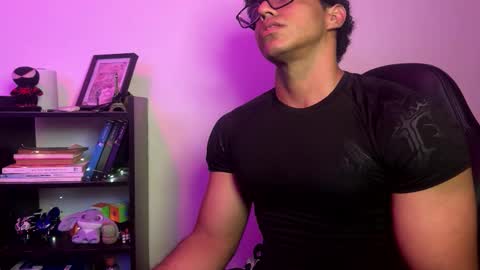 jake_hill1 online show from December 2025 05:14:01 AM