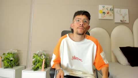 Jake  online show from May 2026 08:04:04 PM