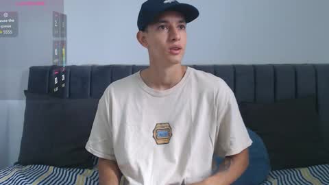 Snapshot of jake_shadow14 chatting on November 2025 04:28:01 PM Hi guys im new 3 online show from November 2025 04:28:01 PM