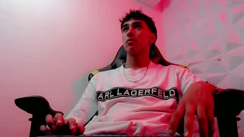 jake_tripp online show from December 2024 04:34:02 AM