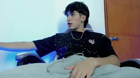 Snapshot of jake_tripp__ chatting on March 2026 02:58:02 AM jake online show from March 2026 02:58:02 AM