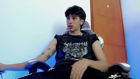 Snapshot of jake_tripp__ chatting on March 2026 03:22:01 AM jake online show from March 2026 03:22:01 AM