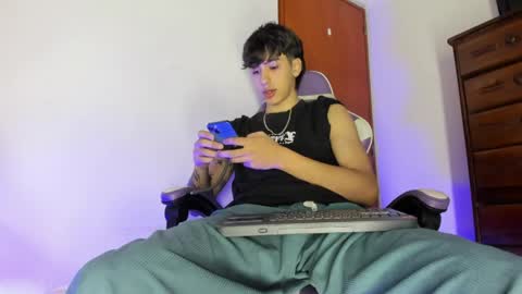 Snapshot of jake_tripp__ chatting on April 2026 09:07:01 AM jake online show from April 2026 09:07:01 AM