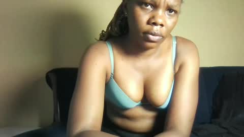 jalia12 online show from April 2026 11:11:01 AM