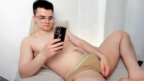 Snapshot of jame_flow chatting on April 2026 03:46:02 AM Hey there Im Jame online show from April 2026 03:46:02 AM