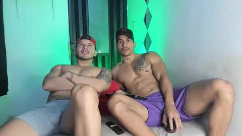 Snapshot of james_and_max chatting on April 2026 04:57:01 AM james_and_max online show from April 2026 04:57:01 AM