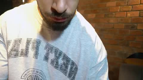 Snapshot of james_axel chatting on March 2026 01:55:02 PM James Axel online show from March 2026 01:55:02 PM