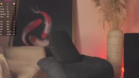 Juan online show from September 2025 08:52:02 PM