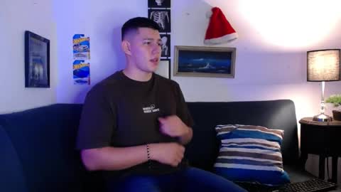 james_cr online show from November 2025 02:25:01 AM