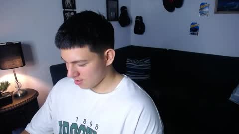 james_cr online show from April 2026 02:18:01 AM