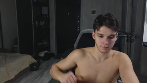 Snapshot of james_friends chatting on March 2026 10:26:02 PM James online show from March 2026 10:26:02 PM