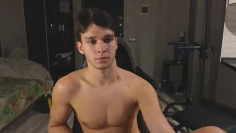 Snapshot of james_friends chatting on April 2026 11:18:02 PM James online show from April 2026 11:18:02 PM