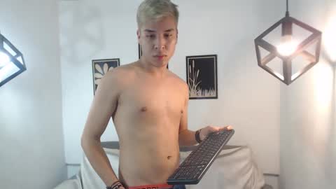 Snapshot of james_millnert chatting on March 2025 07:47:02 PM james millnert online show from March 2025 07:47:02 PM