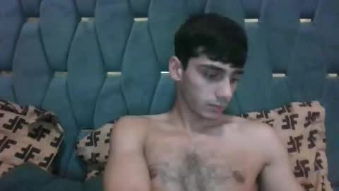 Snapshot of james_qss8 chatting on December 2025 02:47:01 PM James online show from December 2025 02:47:01 PM