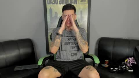 Jamesinked  online show from December 2024 08:47:02 PM